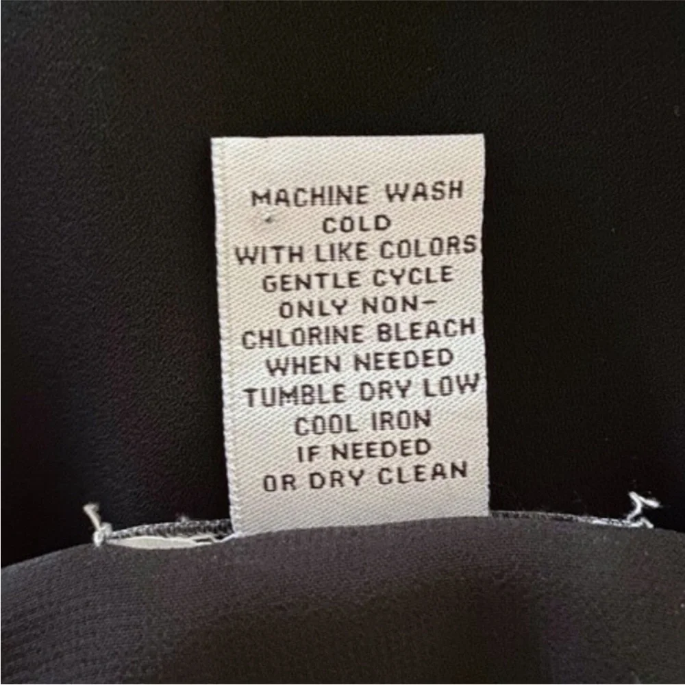 (13) Carmen Marc Valvo V Neck Split Bell Sleeve Blouse Black Medium - Picture 11 of 11